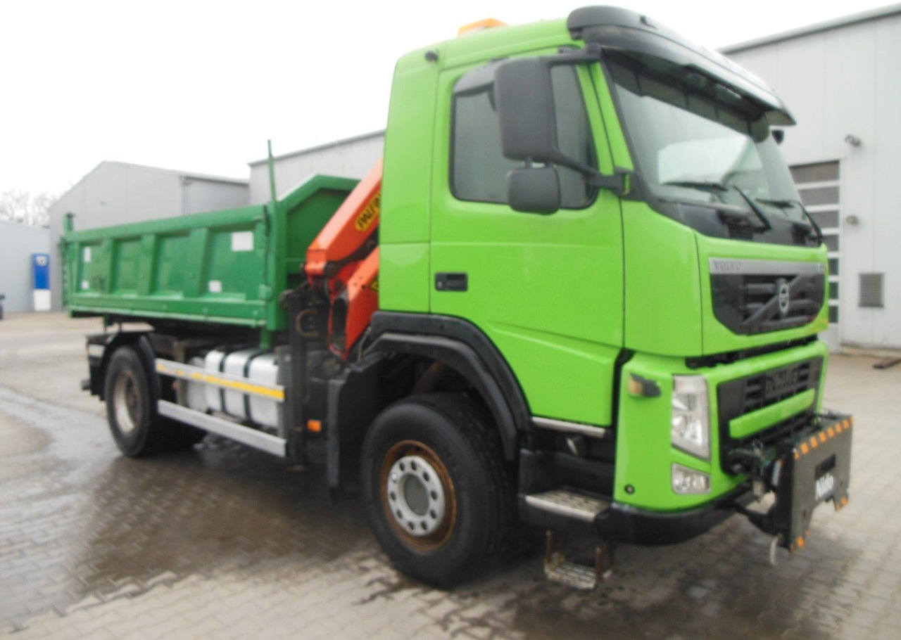 Volvo FM 9/260, 4X4, KIPPER S3, PALFINGER PK 12002 - Kiper, Kamion s kranom: slika Volvo FM 9/260, 4X4, KIPPER S3, PALFINGER PK 12002 - Kiper, Kamion s kranom Volvo FM 9/260, 4X4, KIPPER S3, PALFINGER PK 12002 - Kiper, Kamion s kranom: slika Volvo FM 9/260, 4X4, KIPPER S3, PALFINGER PK 12002 - Kiper, Kamion s kranom