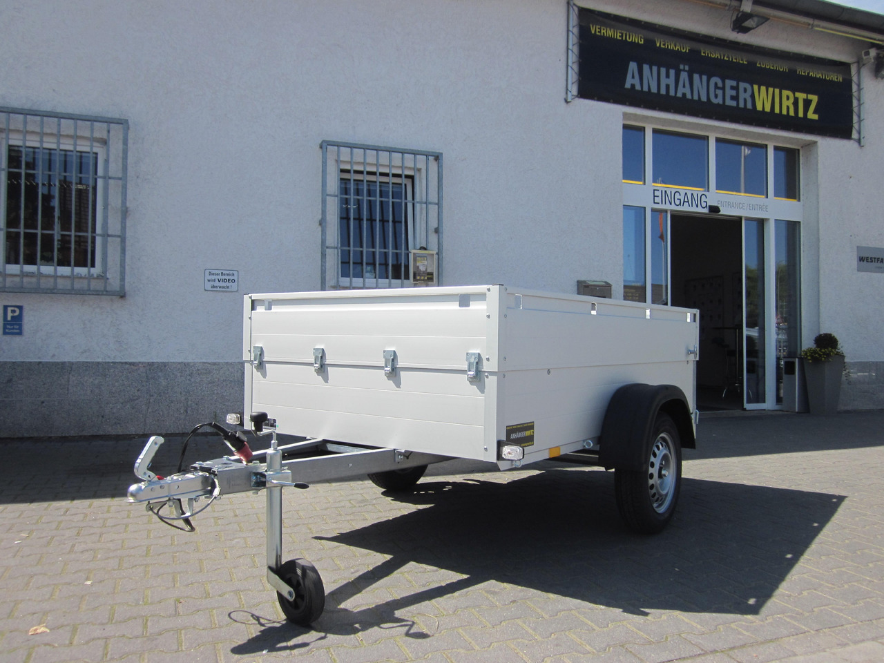 ALUBOXX Deckelanhänger GT 750 HT 211x126x48cm (XS) 750kg - Auto prikolica: slika ALUBOXX Deckelanhänger GT 750 HT 211x126x48cm (XS) 750kg - Auto prikolica ALUBOXX Deckelanhänger GT 750 HT 211x126x48cm (XS) 750kg - Auto prikolica: slika ALUBOXX Deckelanhänger GT 750 HT 211x126x48cm (XS) 750kg - Auto prikolica