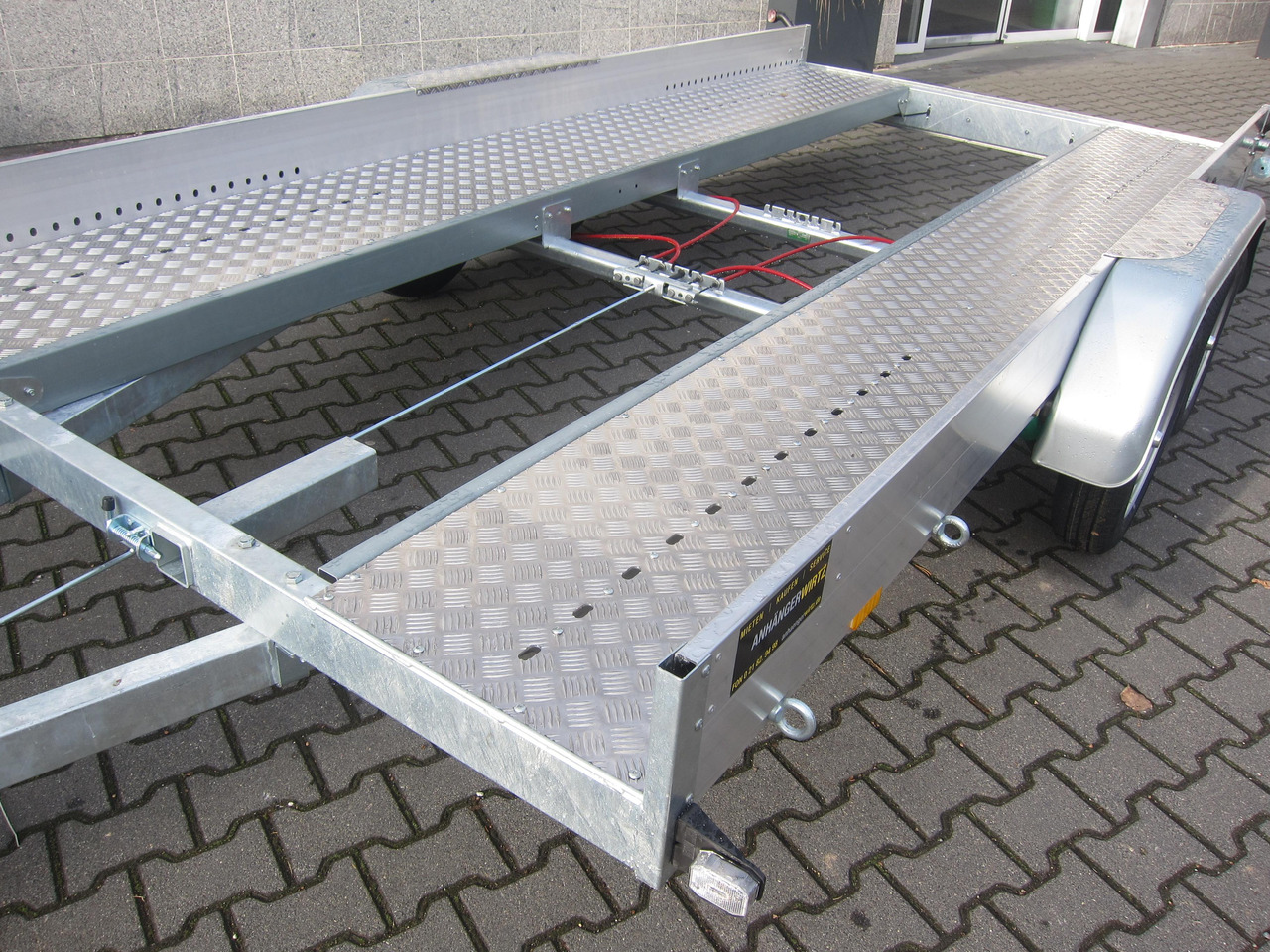 Anssems AMT ECO 1500 light 400x188x18cm (XL) Alurampen 1500kg Wohnmobilanhänger Januar Aktion - Prikolica za prijevoz automobila: slika Anssems AMT ECO 1500 light 400x188x18cm (XL) Alurampen 1500kg Wohnmobilanhänger Januar Aktion - Prikolica za prijevoz automobila Anssems AMT ECO 1500 light 400x188x18cm (XL) Alurampen 1500kg Wohnmobilanhänger Januar Aktion - Prikolica za prijevoz automobila: slika Anssems AMT ECO 1500 light 400x188x18cm (XL) Alurampen 1500kg Wohnmobilanhänger Januar Aktion - Prikolica za prijevoz automobila