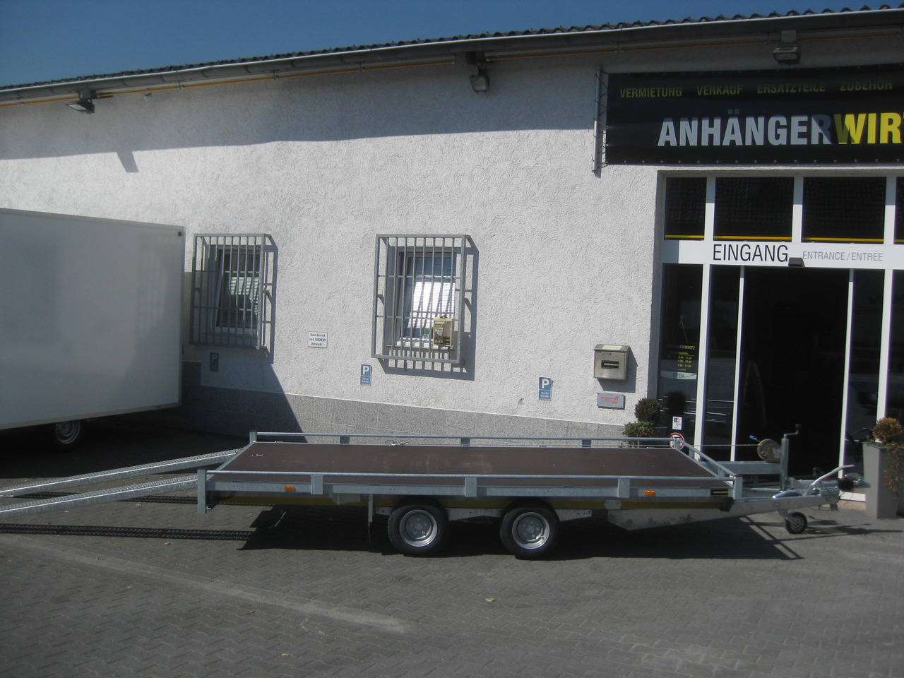 Auto Transporter 406x200cm Reling Winde Rampen Lfh 56cm 10" (XL) 2700kg Top Deal Aktion - Prikolica za prijevoz automobila: slika Auto Transporter 406x200cm Reling Winde Rampen Lfh 56cm 10" (XL) 2700kg Top Deal Aktion - Prikolica za prijevoz automobila Auto Transporter 406x200cm Reling Winde Rampen Lfh 56cm 10" (XL) 2700kg Top Deal Aktion - Prikolica za prijevoz automobila: slika Auto Transporter 406x200cm Reling Winde Rampen Lfh 56cm 10" (XL) 2700kg Top Deal Aktion - Prikolica za prijevoz automobila