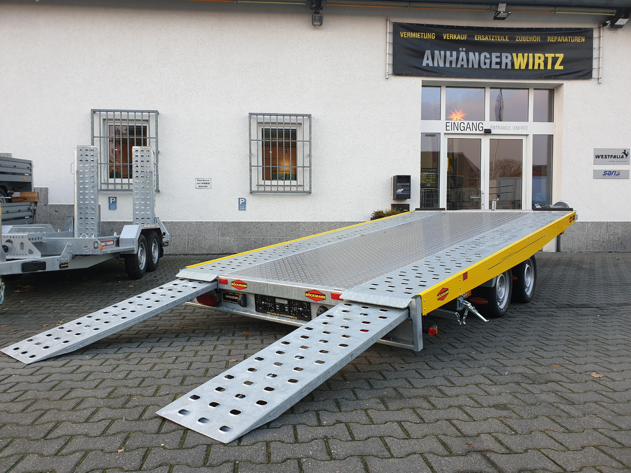 Böckmann AH 4320/35 430x208cm easyload ankipbar Aluboden 3500kg - Prikolica za prijevoz automobila: slika Böckmann AH 4320/35 430x208cm easyload ankipbar Aluboden 3500kg - Prikolica za prijevoz automobila Böckmann AH 4320/35 430x208cm easyload ankipbar Aluboden 3500kg - Prikolica za prijevoz automobila: slika Böckmann AH 4320/35 430x208cm easyload ankipbar Aluboden 3500kg - Prikolica za prijevoz automobila