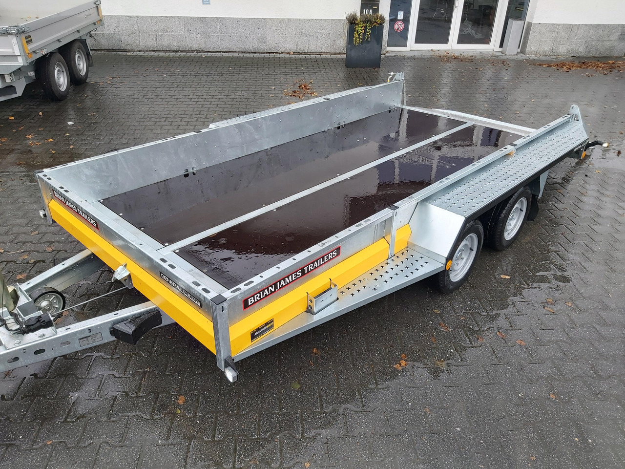 Brian James General Plant 400x185x25cm Halbgitter Auffahrklappe 150cm Reserverad (XL) 3500kg Abverk. - Prikolica za radne strojeve: slika Brian James General Plant 400x185x25cm Halbgitter Auffahrklappe 150cm Reserverad (XL) 3500kg Abverk. - Prikolica za radne strojeve Brian James General Plant 400x185x25cm Halbgitter Auffahrklappe 150cm Reserverad (XL) 3500kg Abverk. - Prikolica za radne strojeve: slika Brian James General Plant 400x185x25cm Halbgitter Auffahrklappe 150cm Reserverad (XL) 3500kg Abverk. - Prikolica za radne strojeve