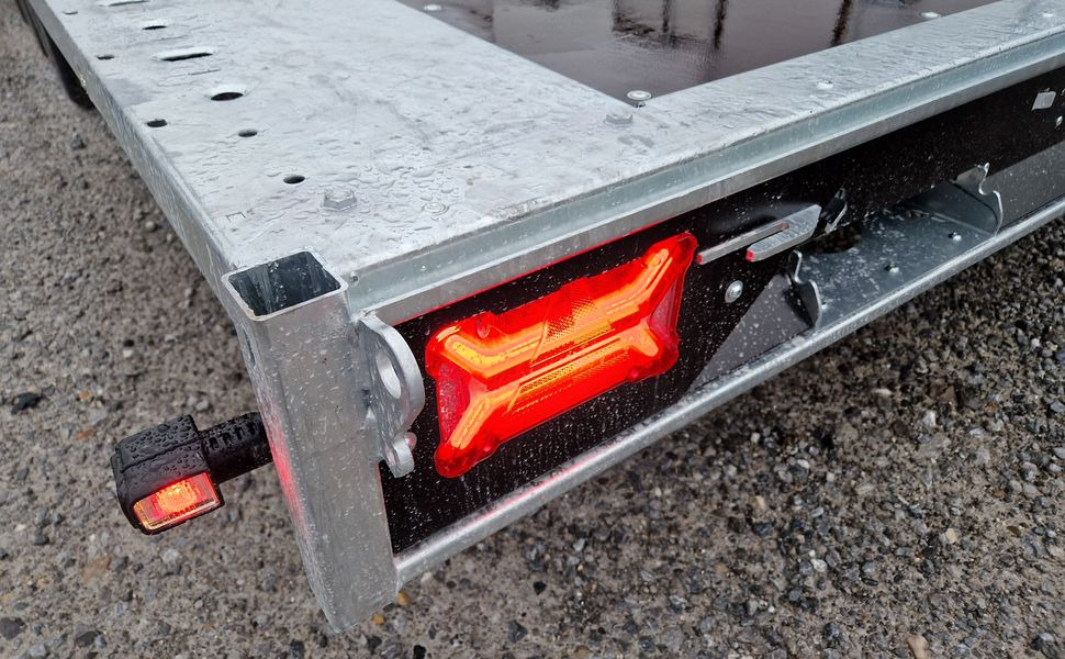 Brian James Trailer Connect 310x188cm black plattform Tandem 10" Alufelgen 3000kg - Prikolica plato/ Otvoreni sanduk: slika Brian James Trailer Connect 310x188cm black plattform Tandem 10" Alufelgen 3000kg - Prikolica plato/ Otvoreni sanduk Brian James Trailer Connect 310x188cm black plattform Tandem 10" Alufelgen 3000kg - Prikolica plato/ Otvoreni sanduk: slika Brian James Trailer Connect 310x188cm black plattform Tandem 10" Alufelgen 3000kg - Prikolica plato/ Otvoreni sanduk