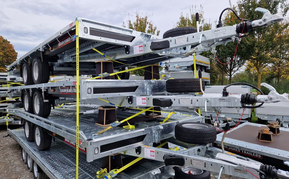 Brian James Trailer Connect 360x188cm plattform blackline 2 Achsen 10" (L) 3000kg - Prikolica plato/ Otvoreni sanduk: slika Brian James Trailer Connect 360x188cm plattform blackline 2 Achsen 10" (L) 3000kg - Prikolica plato/ Otvoreni sanduk Brian James Trailer Connect 360x188cm plattform blackline 2 Achsen 10" (L) 3000kg - Prikolica plato/ Otvoreni sanduk: slika Brian James Trailer Connect 360x188cm plattform blackline 2 Achsen 10" (L) 3000kg - Prikolica plato/ Otvoreni sanduk