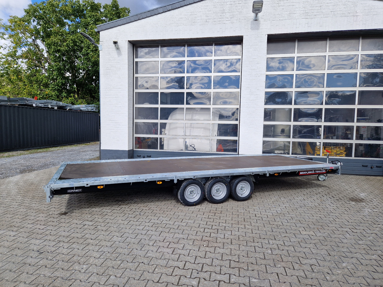 Brian James Trailer Connect 600x243cm plattform blackline Tridem 12" 3500kg - Prikolica plato/ Otvoreni sanduk: slika Brian James Trailer Connect 600x243cm plattform blackline Tridem 12" 3500kg - Prikolica plato/ Otvoreni sanduk Brian James Trailer Connect 600x243cm plattform blackline Tridem 12" 3500kg - Prikolica plato/ Otvoreni sanduk: slika Brian James Trailer Connect 600x243cm plattform blackline Tridem 12" 3500kg - Prikolica plato/ Otvoreni sanduk