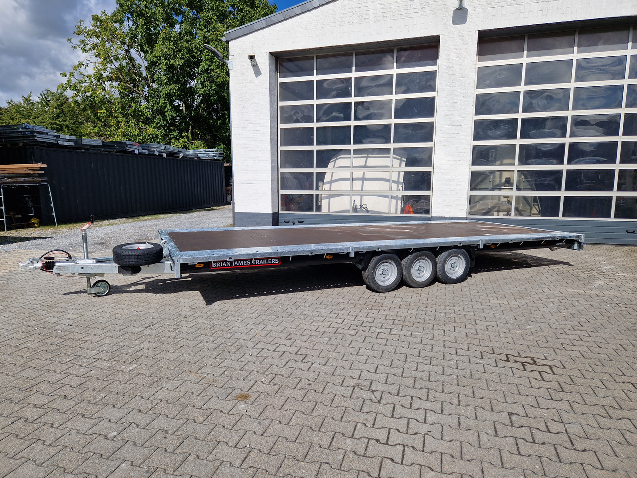 Brian James Trailer Connect 600x243cm plattform blackline Tridem 12" 3500kg - Prikolica plato/ Otvoreni sanduk: slika Brian James Trailer Connect 600x243cm plattform blackline Tridem 12" 3500kg - Prikolica plato/ Otvoreni sanduk Brian James Trailer Connect 600x243cm plattform blackline Tridem 12" 3500kg - Prikolica plato/ Otvoreni sanduk: slika Brian James Trailer Connect 600x243cm plattform blackline Tridem 12" 3500kg - Prikolica plato/ Otvoreni sanduk