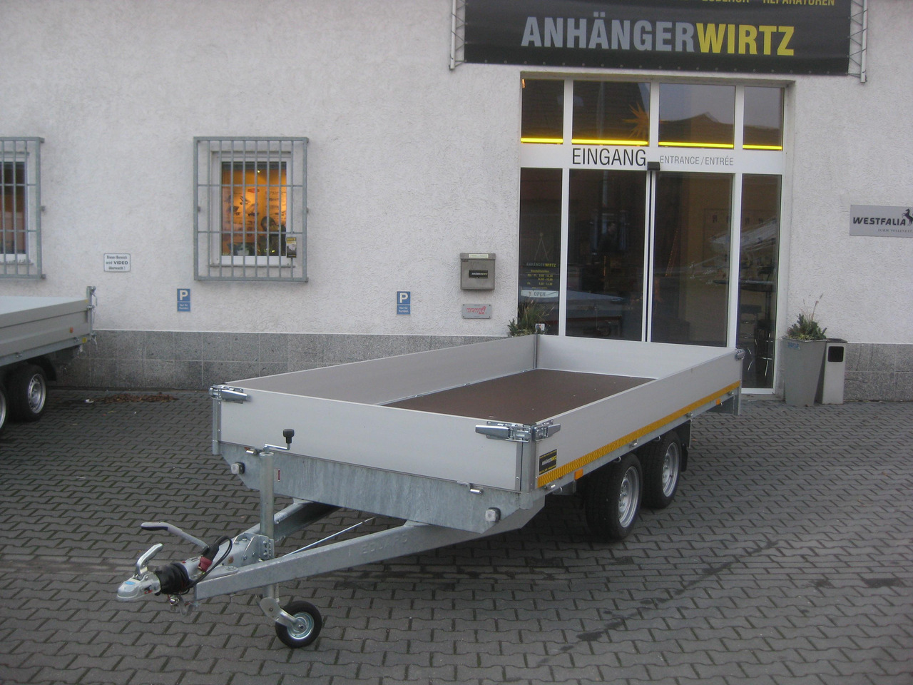 Hochlader 406x180x30cm Lfh:63cm 13" niedrig Fahrwerk (XL) 2700kg order Aktion - Prikolica plato/ Otvoreni sanduk: slika Hochlader 406x180x30cm Lfh:63cm 13" niedrig Fahrwerk (XL) 2700kg order Aktion - Prikolica plato/ Otvoreni sanduk Hochlader 406x180x30cm Lfh:63cm 13" niedrig Fahrwerk (XL) 2700kg order Aktion - Prikolica plato/ Otvoreni sanduk: slika Hochlader 406x180x30cm Lfh:63cm 13" niedrig Fahrwerk (XL) 2700kg order Aktion - Prikolica plato/ Otvoreni sanduk