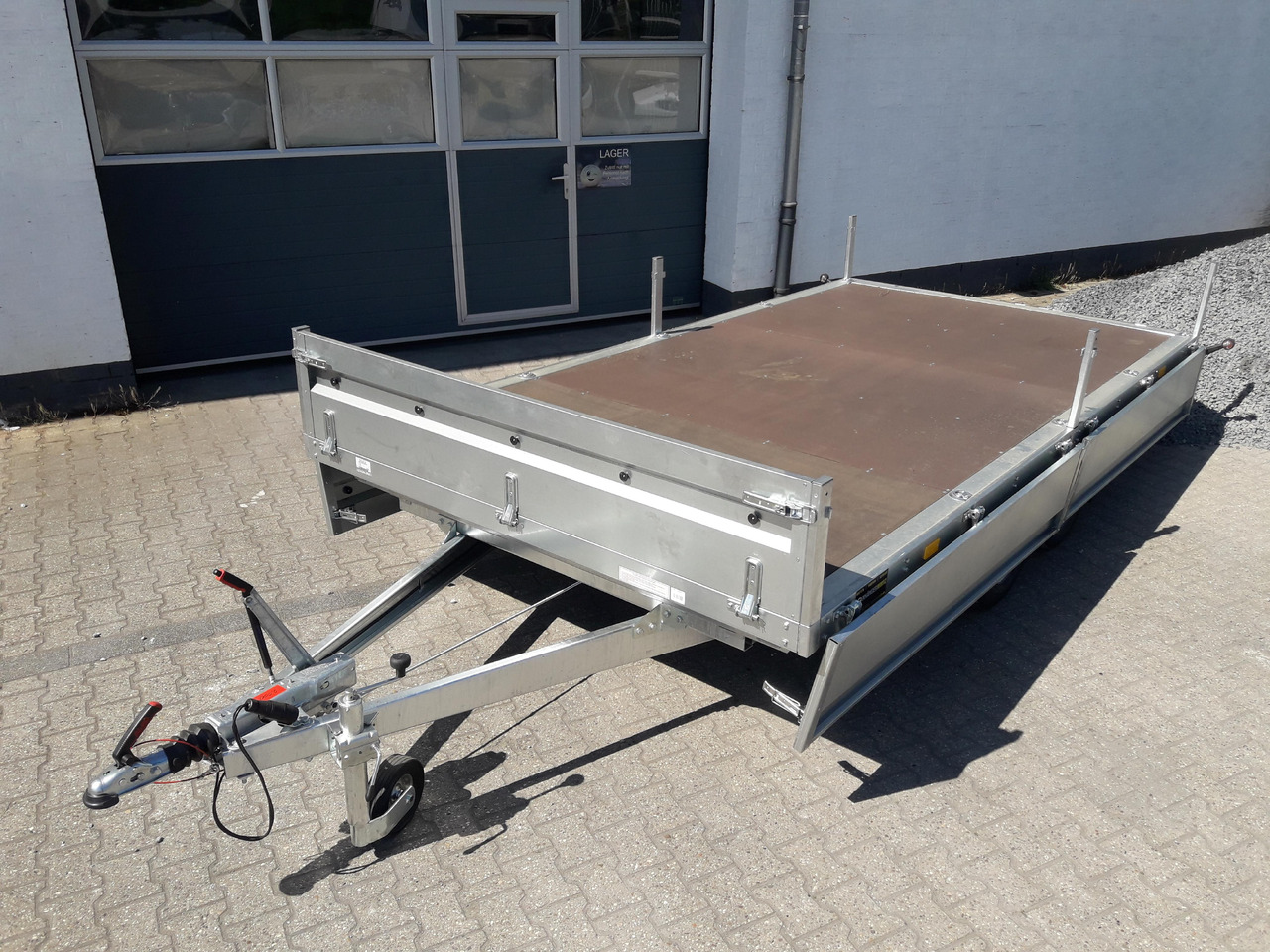 Pritschenanhänger Trailstar Nordica 420x215x40cm (XL) 2000kg Januar Online Aktion - Prikolica plato/ Otvoreni sanduk: slika Pritschenanhänger Trailstar Nordica 420x215x40cm (XL) 2000kg Januar Online Aktion - Prikolica plato/ Otvoreni sanduk Pritschenanhänger Trailstar Nordica 420x215x40cm (XL) 2000kg Januar Online Aktion - Prikolica plato/ Otvoreni sanduk: slika Pritschenanhänger Trailstar Nordica 420x215x40cm (XL) 2000kg Januar Online Aktion - Prikolica plato/ Otvoreni sanduk