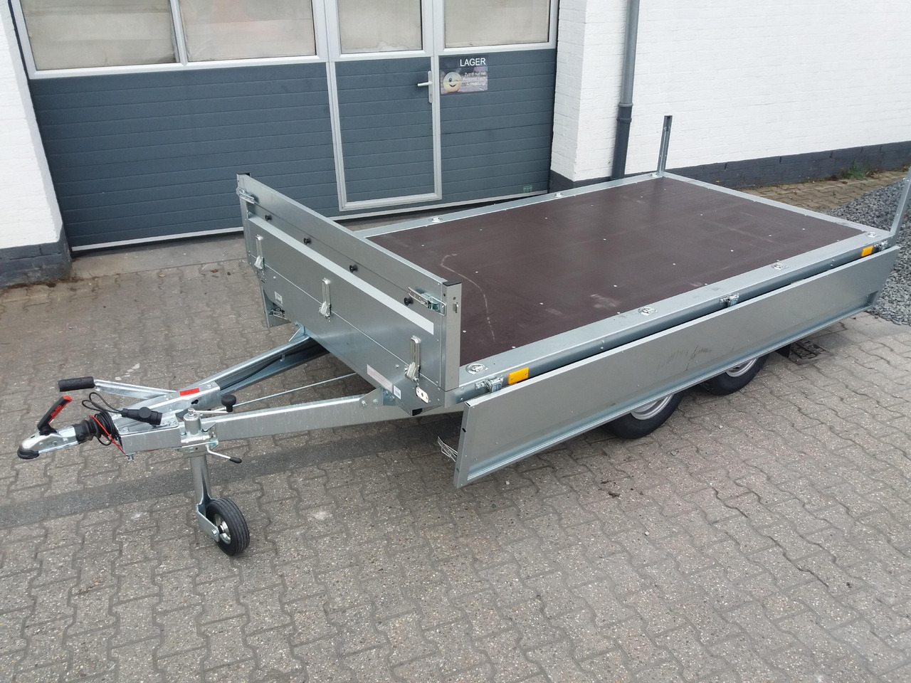 Pritschenanhänger Trailstar Nordica N20-320 2 KPS 320x168x40cm (M) 2000kg - Prikolica plato/ Otvoreni sanduk: slika Pritschenanhänger Trailstar Nordica N20-320 2 KPS 320x168x40cm (M) 2000kg - Prikolica plato/ Otvoreni sanduk Pritschenanhänger Trailstar Nordica N20-320 2 KPS 320x168x40cm (M) 2000kg - Prikolica plato/ Otvoreni sanduk: slika Pritschenanhänger Trailstar Nordica N20-320 2 KPS 320x168x40cm (M) 2000kg - Prikolica plato/ Otvoreni sanduk