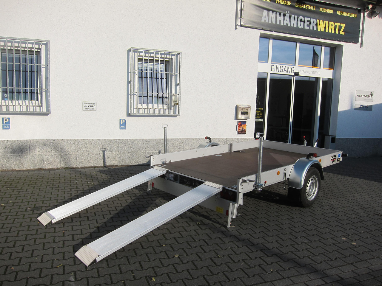 Smart Kleinwagen Transport Anhänger Koch Aluline 300x185x20cm 1500kg 100 km/H - Prikolica za radne strojeve: slika Smart Kleinwagen Transport Anhänger Koch Aluline 300x185x20cm 1500kg 100 km/H - Prikolica za radne strojeve Smart Kleinwagen Transport Anhänger Koch Aluline 300x185x20cm 1500kg 100 km/H - Prikolica za radne strojeve: slika Smart Kleinwagen Transport Anhänger Koch Aluline 300x185x20cm 1500kg 100 km/H - Prikolica za radne strojeve