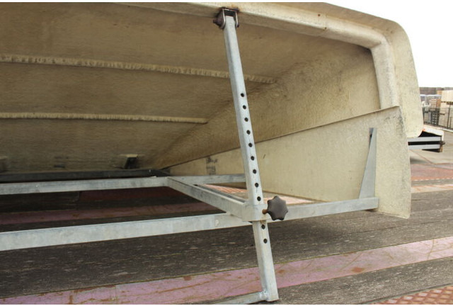 DAF 95 - Aerodinamika/ Spojler: slika DAF 95 - Aerodinamika/ Spojler DAF 95 - Aerodinamika/ Spojler: slika DAF 95 - Aerodinamika/ Spojler