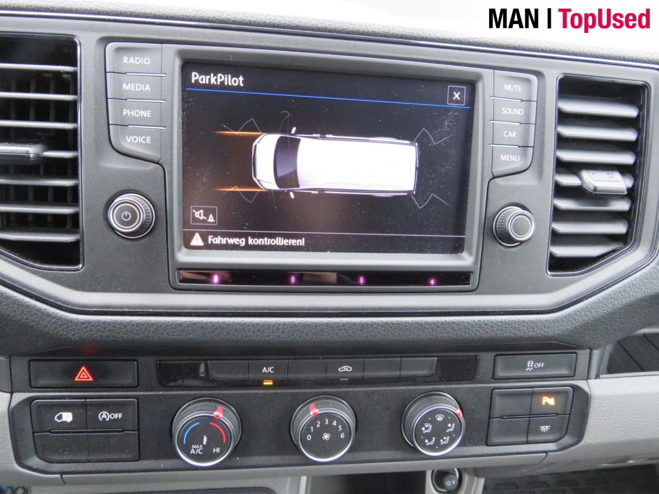 MAN TGE 3.140 4X2F L4H3 SB Kasten DSG Klima ZV - Furgon: slika MAN TGE 3.140 4X2F L4H3 SB Kasten DSG Klima ZV - Furgon MAN TGE 3.140 4X2F L4H3 SB Kasten DSG Klima ZV - Furgon: slika MAN TGE 3.140 4X2F L4H3 SB Kasten DSG Klima ZV - Furgon