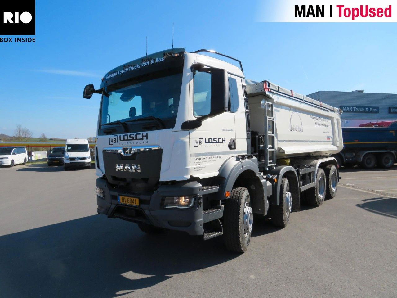 MAN TGS 41.480 8x4 BB CH Schmitz Muldenkipper - Utovarivač s proklizavajućim upravljanjem: slika MAN TGS 41.480 8x4 BB CH Schmitz Muldenkipper - Utovarivač s proklizavajućim upravljanjem MAN TGS 41.480 8x4 BB CH Schmitz Muldenkipper - Utovarivač s proklizavajućim upravljanjem: slika MAN TGS 41.480 8x4 BB CH Schmitz Muldenkipper - Utovarivač s proklizavajućim upravljanjem