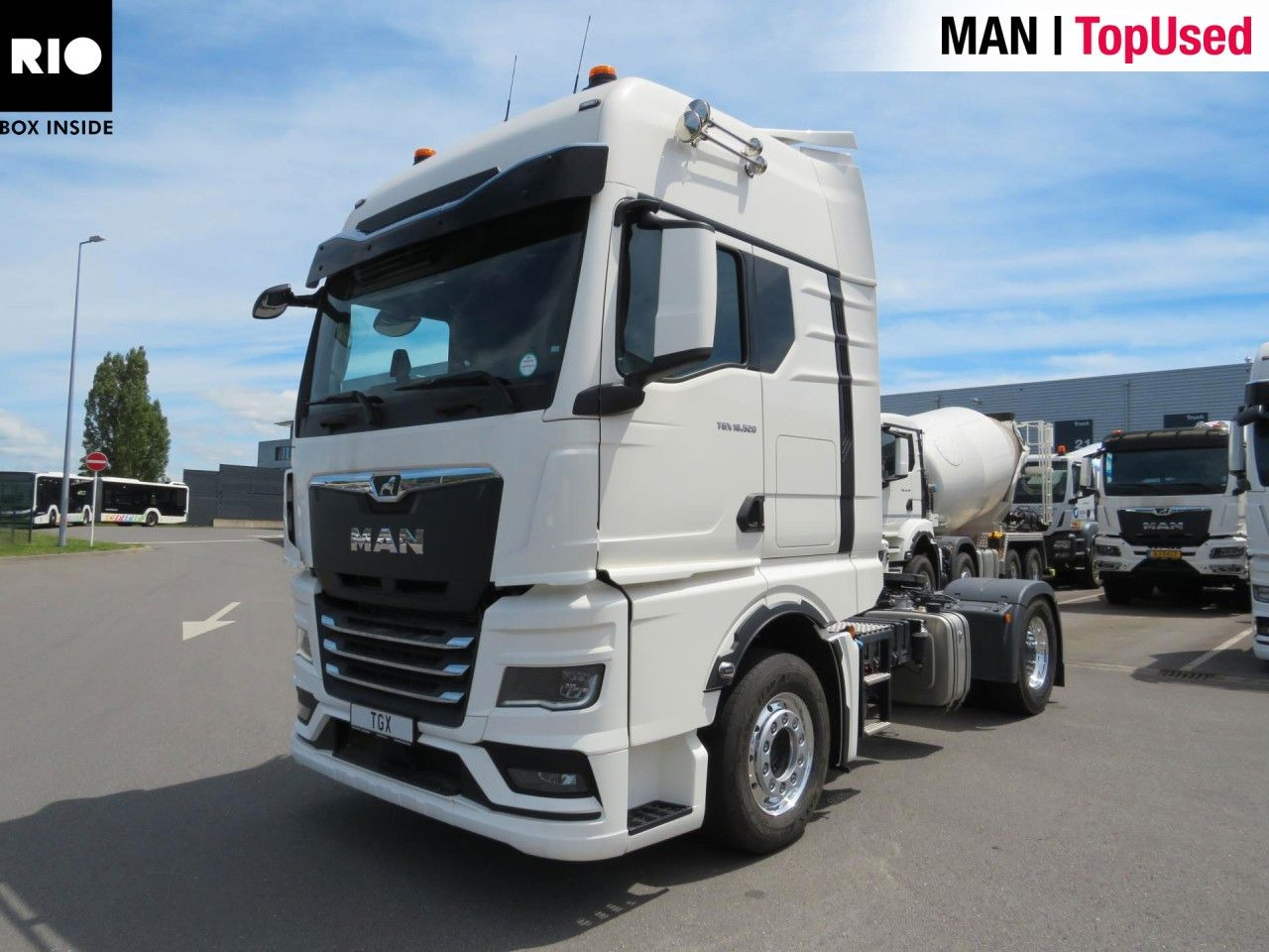 MAN TGX 18.520 4x2 BL SA Meiller Kipphydraulik - Tegljač: slika MAN TGX 18.520 4x2 BL SA Meiller Kipphydraulik - Tegljač MAN TGX 18.520 4x2 BL SA Meiller Kipphydraulik - Tegljač: slika MAN TGX 18.520 4x2 BL SA Meiller Kipphydraulik - Tegljač