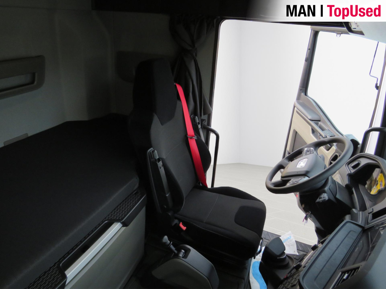 MAN TGX 18.520 4x2 LL SA ADR - Tegljač: slika MAN TGX 18.520 4x2 LL SA ADR - Tegljač MAN TGX 18.520 4x2 LL SA ADR - Tegljač: slika MAN TGX 18.520 4x2 LL SA ADR - Tegljač