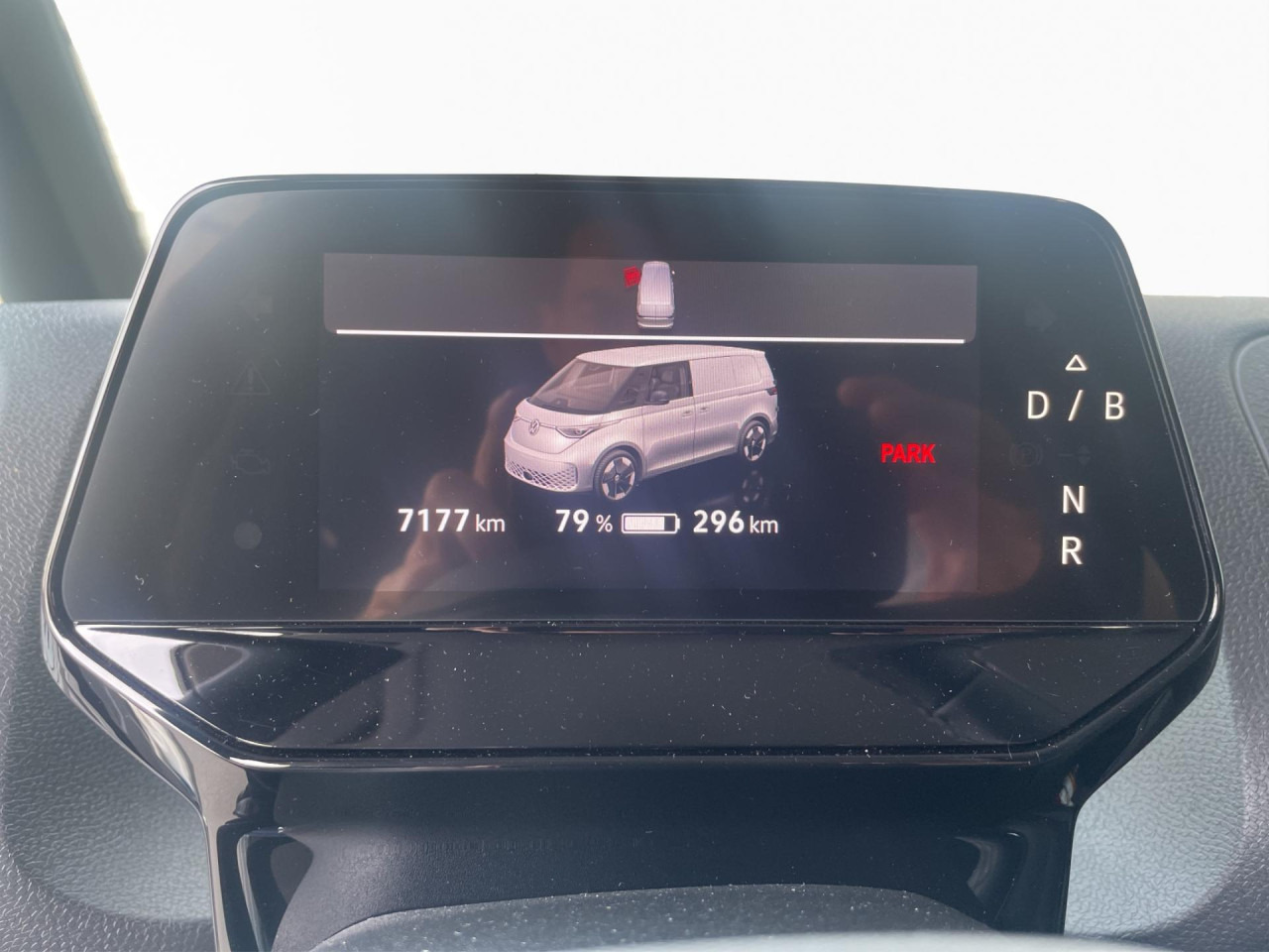 VOLKSWAGEN ID.Buzz Cargo 150 kW Klima AHK Navi - Mali kombi, Električno dostavno vozilo: slika VOLKSWAGEN ID.Buzz Cargo 150 kW Klima AHK Navi - Mali kombi, Električno dostavno vozilo VOLKSWAGEN ID.Buzz Cargo 150 kW Klima AHK Navi - Mali kombi, Električno dostavno vozilo: slika VOLKSWAGEN ID.Buzz Cargo 150 kW Klima AHK Navi - Mali kombi, Električno dostavno vozilo