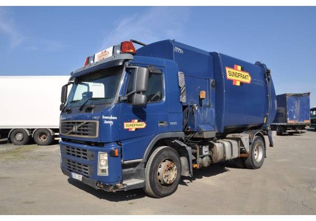 Volvo FM9 4X2 300 - Kamion za odvoz smeća: slika Volvo FM9 4X2 300 - Kamion za odvoz smeća Volvo FM9 4X2 300 - Kamion za odvoz smeća: slika Volvo FM9 4X2 300 - Kamion za odvoz smeća
