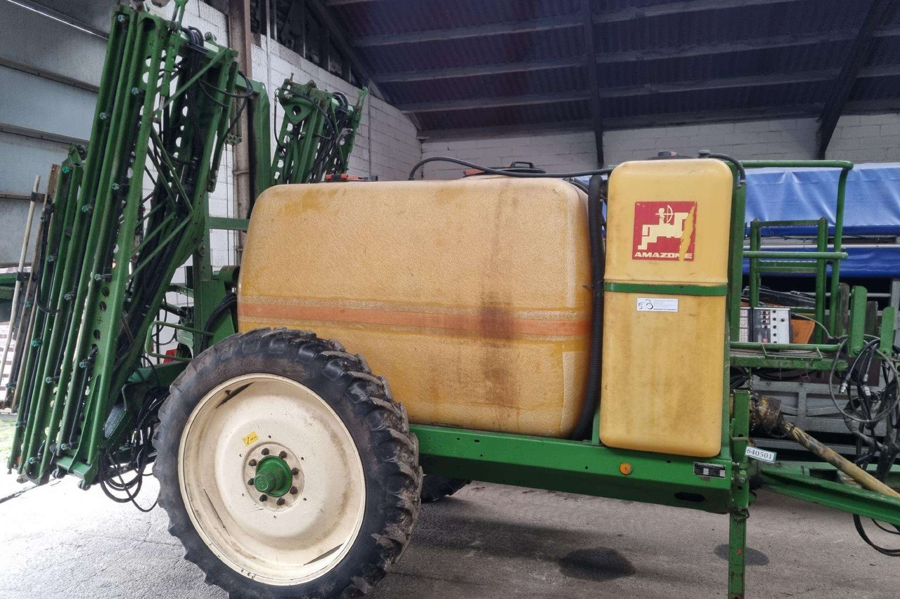 Amazone UG 3000 - Prskalica: slika Amazone UG 3000 - Prskalica Amazone UG 3000 - Prskalica: slika Amazone UG 3000 - Prskalica