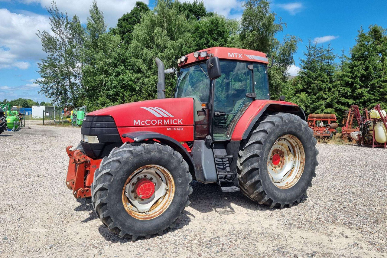 McCORMICK MTX140 - Traktor: slika McCORMICK MTX140 - Traktor McCORMICK MTX140 - Traktor: slika McCORMICK MTX140 - Traktor