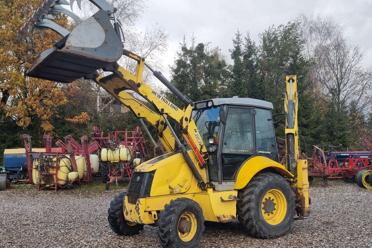 New Holland B110B - Rovokopač-utovarivač: slika New Holland B110B - Rovokopač-utovarivač New Holland B110B - Rovokopač-utovarivač: slika New Holland B110B - Rovokopač-utovarivač