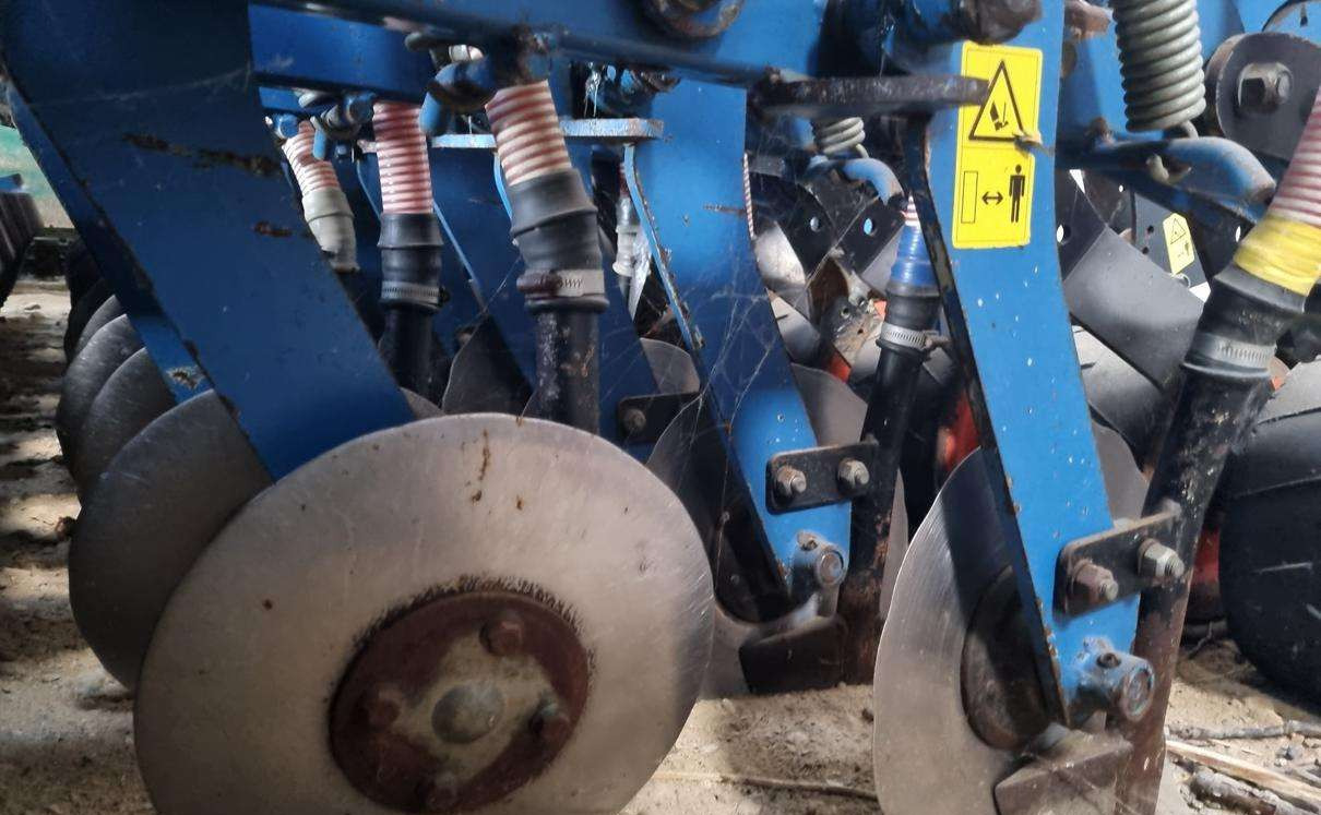 Rabe Turbodrill XL - Kombajn i sijačica: slika Rabe Turbodrill XL - Kombajn i sijačica Rabe Turbodrill XL - Kombajn i sijačica: slika Rabe Turbodrill XL - Kombajn i sijačica