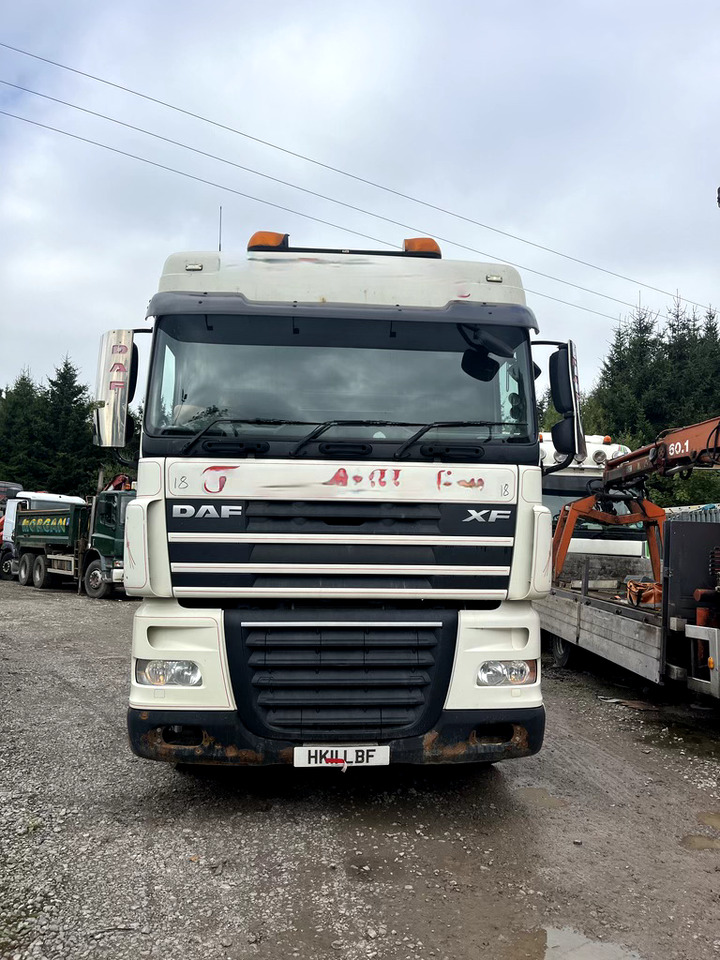 DAF 105XF 460 6x2 - Tegljač: slika DAF 105XF 460 6x2 - Tegljač DAF 105XF 460 6x2 - Tegljač: slika DAF 105XF 460 6x2 - Tegljač