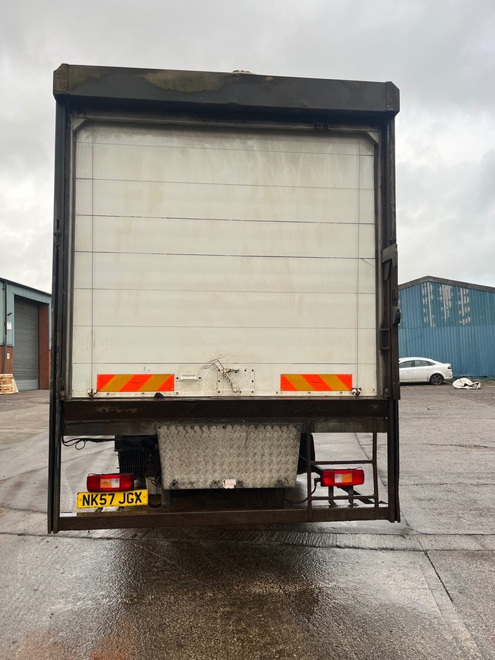 Volvo FM9 300 Euro 4 - Dostavno vozilo sa zatvorenim sandukom: slika Volvo FM9 300 Euro 4 - Dostavno vozilo sa zatvorenim sandukom Volvo FM9 300 Euro 4 - Dostavno vozilo sa zatvorenim sandukom: slika Volvo FM9 300 Euro 4 - Dostavno vozilo sa zatvorenim sandukom