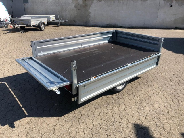 Brenderup 3251S UB 750 kg, Hochlader, 2500x1420x350mm, 100 km/h - Auto prikolica: slika Brenderup 3251S UB 750 kg, Hochlader, 2500x1420x350mm, 100 km/h - Auto prikolica Brenderup 3251S UB 750 kg, Hochlader, 2500x1420x350mm, 100 km/h - Auto prikolica: slika Brenderup 3251S UB 750 kg, Hochlader, 2500x1420x350mm, 100 km/h - Auto prikolica