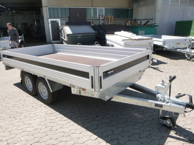 Brenderup 5420ATB3000 Alu Hochlader, 3,0 to. 4170 x 1800 x 330 mm - Auto prikolica: slika Brenderup 5420ATB3000 Alu Hochlader, 3,0 to. 4170 x 1800 x 330 mm - Auto prikolica Brenderup 5420ATB3000 Alu Hochlader, 3,0 to. 4170 x 1800 x 330 mm - Auto prikolica: slika Brenderup 5420ATB3000 Alu Hochlader, 3,0 to. 4170 x 1800 x 330 mm - Auto prikolica