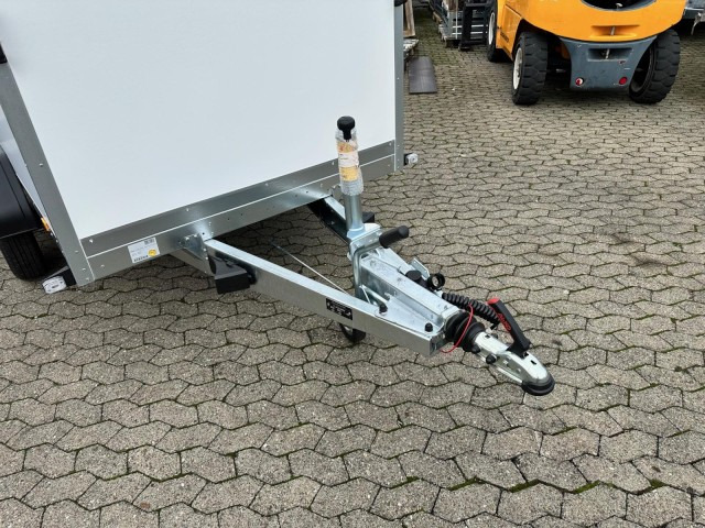 Brenderup Cargo Dynamic CD300TBR2000 Rampe, Kofferanhänger 2,0 to. 300x153x185cm - Prikolica sa zatvorenim sandukom: slika Brenderup Cargo Dynamic CD300TBR2000 Rampe, Kofferanhänger 2,0 to. 300x153x185cm - Prikolica sa zatvorenim sandukom Brenderup Cargo Dynamic CD300TBR2000 Rampe, Kofferanhänger 2,0 to. 300x153x185cm - Prikolica sa zatvorenim sandukom: slika Brenderup Cargo Dynamic CD300TBR2000 Rampe, Kofferanhänger 2,0 to. 300x153x185cm - Prikolica sa zatvorenim sandukom