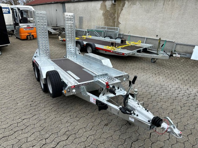 Brian James Cargo Digger Plant 2 Baumaschinenanhänger 543-2813-35-2-12, 2800 x 1300 mm, 3,5 to. - Prikolica za radne strojeve: slika Brian James Cargo Digger Plant 2 Baumaschinenanhänger 543-2813-35-2-12, 2800 x 1300 mm, 3,5 to. - Prikolica za radne strojeve Brian James Cargo Digger Plant 2 Baumaschinenanhänger 543-2813-35-2-12, 2800 x 1300 mm, 3,5 to. - Prikolica za radne strojeve: slika Brian James Cargo Digger Plant 2 Baumaschinenanhänger 543-2813-35-2-12, 2800 x 1300 mm, 3,5 to. - Prikolica za radne strojeve