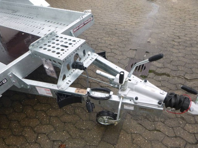 Novi Prikolica za radne strojeve Brian James Cargo Digger Plant 2 Baumaschinenanhänger 543-3217-35-2-12 , 3200 x 1700 mm, 3,5 to.: slika Novi Prikolica za radne strojeve Brian James Cargo Digger Plant 2 Baumaschinenanhänger 543-3217-35-2-12 , 3200 x 1700 mm, 3,5 to. Novi Prikolica za radne strojeve Brian James Cargo Digger Plant 2 Baumaschinenanhänger 543-3217-35-2-12 , 3200 x 1700 mm, 3,5 to.: slika Novi Prikolica za radne strojeve Brian James Cargo Digger Plant 2 Baumaschinenanhänger 543-3217-35-2-12 , 3200 x 1700 mm, 3,5 to.