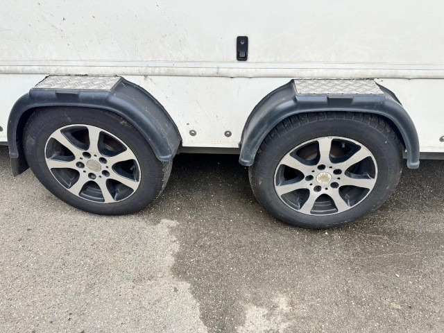 Brian James Race Sport, 340-5000, 5000 x 2000 mm, 2,6 to. - Prikolica za prijevoz automobila: slika Brian James Race Sport, 340-5000, 5000 x 2000 mm, 2,6 to. - Prikolica za prijevoz automobila Brian James Race Sport, 340-5000, 5000 x 2000 mm, 2,6 to. - Prikolica za prijevoz automobila: slika Brian James Race Sport, 340-5000, 5000 x 2000 mm, 2,6 to. - Prikolica za prijevoz automobila