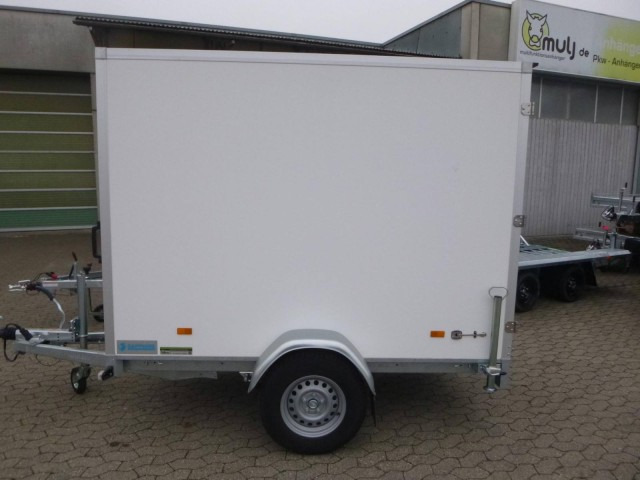 Hapert Sapphire L-1 250x130x180cm, ZG 1,35 to., Koffer Türe - Prikolica sa zatvorenim sandukom: slika Hapert Sapphire L-1 250x130x180cm, ZG 1,35 to., Koffer Türe - Prikolica sa zatvorenim sandukom Hapert Sapphire L-1 250x130x180cm, ZG 1,35 to., Koffer Türe - Prikolica sa zatvorenim sandukom: slika Hapert Sapphire L-1 250x130x180cm, ZG 1,35 to., Koffer Türe - Prikolica sa zatvorenim sandukom