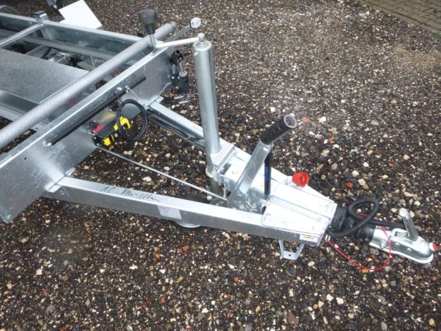Humbaur 3-Seitenkipper HTK 3000.31 Alu, mit Laubgitteraufsatz, 3140 x 1750 x 350 mm, 3,0 to. - Kiper prikolica: slika Humbaur 3-Seitenkipper HTK 3000.31 Alu, mit Laubgitteraufsatz, 3140 x 1750 x 350 mm, 3,0 to. - Kiper prikolica Humbaur 3-Seitenkipper HTK 3000.31 Alu, mit Laubgitteraufsatz, 3140 x 1750 x 350 mm, 3,0 to. - Kiper prikolica: slika Humbaur 3-Seitenkipper HTK 3000.31 Alu, mit Laubgitteraufsatz, 3140 x 1750 x 350 mm, 3,0 to. - Kiper prikolica
