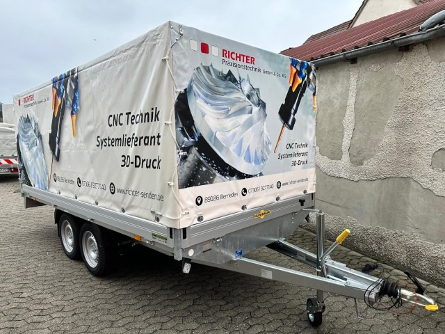 Humbaur HT 253118 Hochlader 2,5 to. mit Hochplane 200 cm, Digitaldruck - Auto prikolica: slika Humbaur HT 253118 Hochlader 2,5 to. mit Hochplane 200 cm, Digitaldruck - Auto prikolica Humbaur HT 253118 Hochlader 2,5 to. mit Hochplane 200 cm, Digitaldruck - Auto prikolica: slika Humbaur HT 253118 Hochlader 2,5 to. mit Hochplane 200 cm, Digitaldruck - Auto prikolica