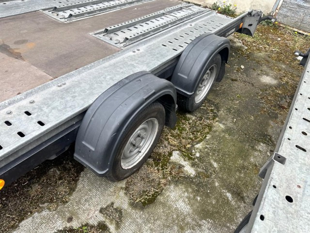 Tema Temared Carkeeper 4520S Autotransporter 4510 x 2010 mm, - Prikolica za prijevoz automobila: slika Tema Temared Carkeeper 4520S Autotransporter 4510 x 2010 mm, - Prikolica za prijevoz automobila Tema Temared Carkeeper 4520S Autotransporter 4510 x 2010 mm, - Prikolica za prijevoz automobila: slika Tema Temared Carkeeper 4520S Autotransporter 4510 x 2010 mm, - Prikolica za prijevoz automobila
