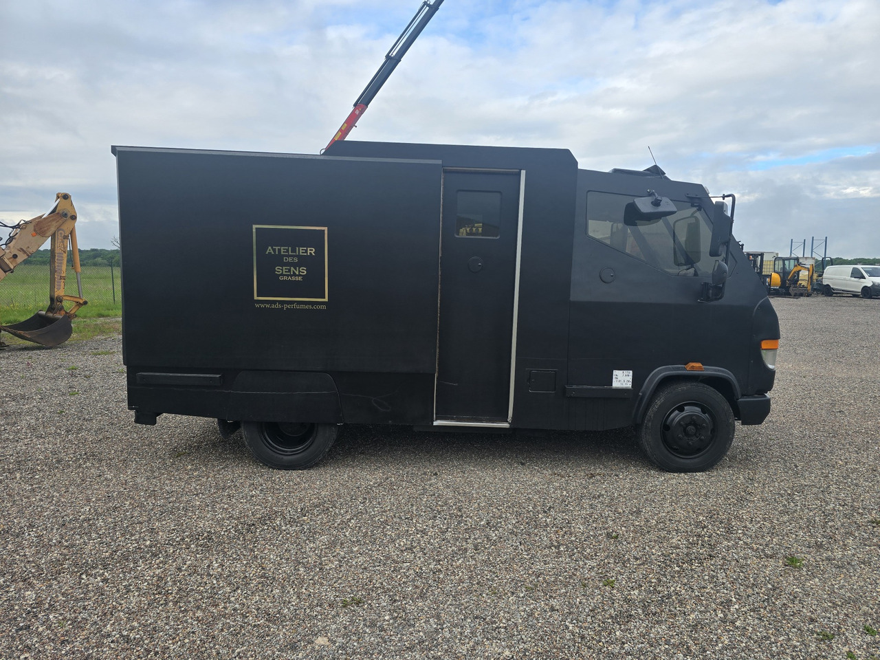 Mercedes Vario 816 - Vozilo za sakupljanje otpada: slika Mercedes Vario 816 - Vozilo za sakupljanje otpada Mercedes Vario 816 - Vozilo za sakupljanje otpada: slika Mercedes Vario 816 - Vozilo za sakupljanje otpada