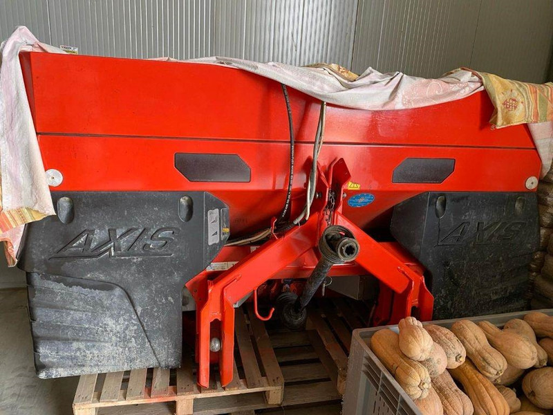 Kuhn Axis 40.1 W - Rasipač gnojiva: slika Kuhn Axis 40.1 W - Rasipač gnojiva Kuhn Axis 40.1 W - Rasipač gnojiva: slika Kuhn Axis 40.1 W - Rasipač gnojiva