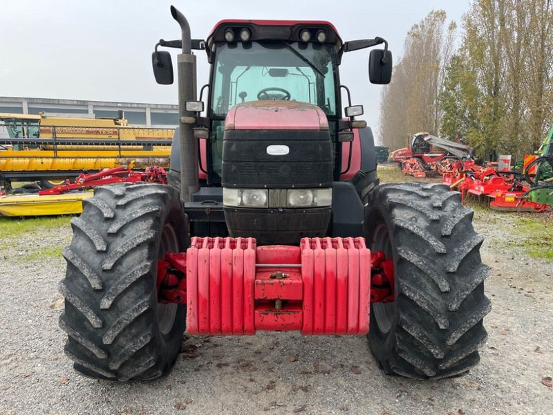MCCORMICK XTX 200 - Traktor: slika MCCORMICK XTX 200 - Traktor MCCORMICK XTX 200 - Traktor: slika MCCORMICK XTX 200 - Traktor