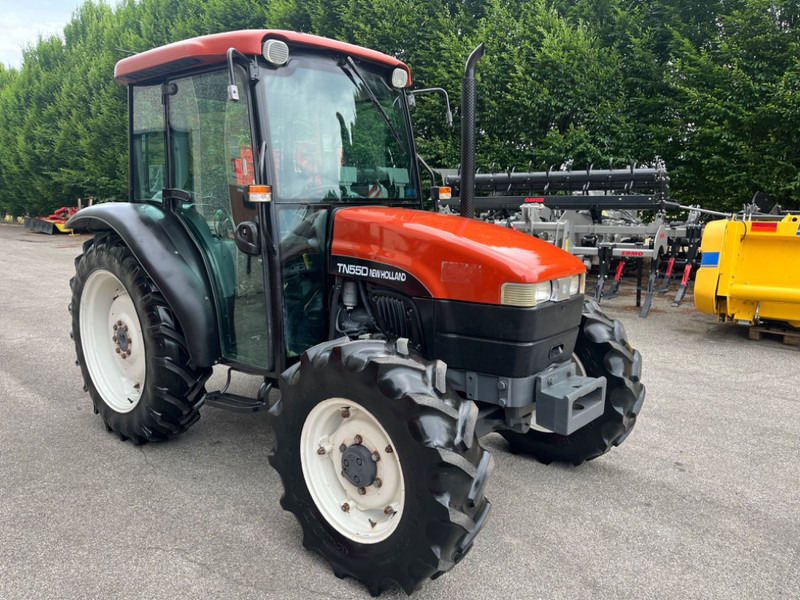 New Holland TN 55 D - Traktor: slika New Holland TN 55 D - Traktor New Holland TN 55 D - Traktor: slika New Holland TN 55 D - Traktor