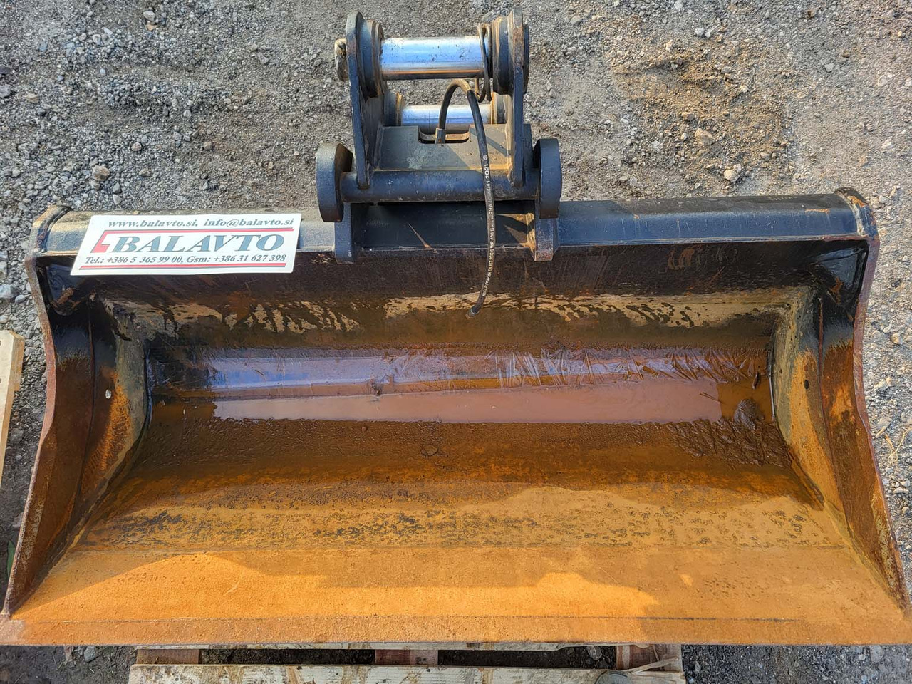 1500 mm Verachtert CW10 for 5-8 ton excavators - Korpa za bager: slika 1500 mm Verachtert CW10 for 5-8 ton excavators - Korpa za bager 1500 mm Verachtert CW10 for 5-8 ton excavators - Korpa za bager: slika 1500 mm Verachtert CW10 for 5-8 ton excavators - Korpa za bager