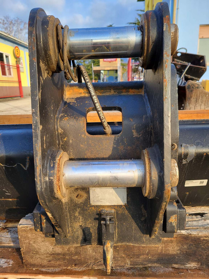 1500 mm Verachtert CW10 for 5-8 ton excavators - Korpa za bager: slika 1500 mm Verachtert CW10 for 5-8 ton excavators - Korpa za bager 1500 mm Verachtert CW10 for 5-8 ton excavators - Korpa za bager: slika 1500 mm Verachtert CW10 for 5-8 ton excavators - Korpa za bager