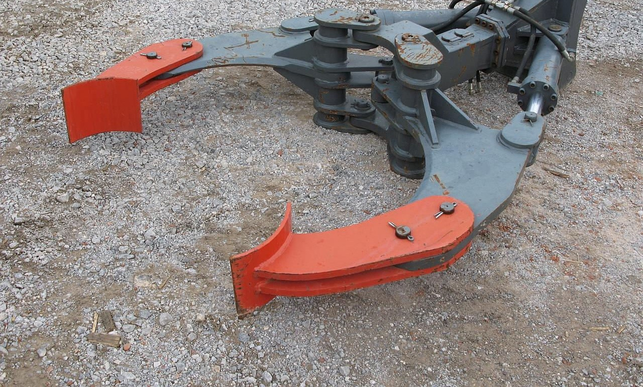 Balavto Pipe grab for excavator - Grajfer: slika Balavto Pipe grab for excavator - Grajfer Balavto Pipe grab for excavator - Grajfer: slika Balavto Pipe grab for excavator - Grajfer