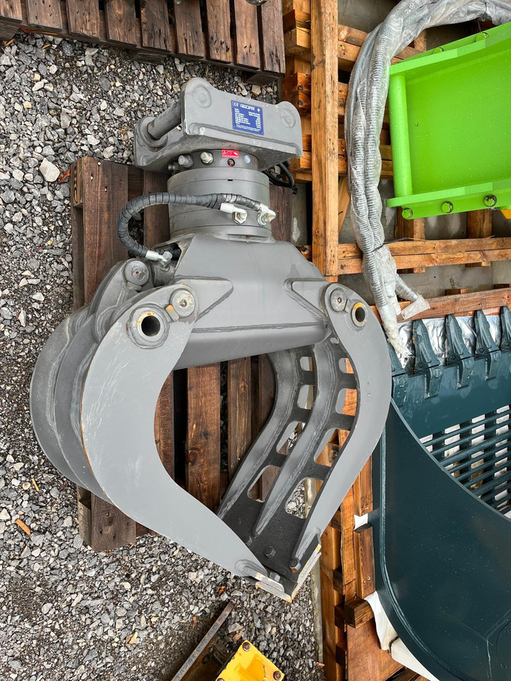Balavto stone grapple BG08 with rotator - Grajfer za Bager: slika Balavto stone grapple BG08 with rotator - Grajfer za Bager Balavto stone grapple BG08 with rotator - Grajfer za Bager: slika Balavto stone grapple BG08 with rotator - Grajfer za Bager