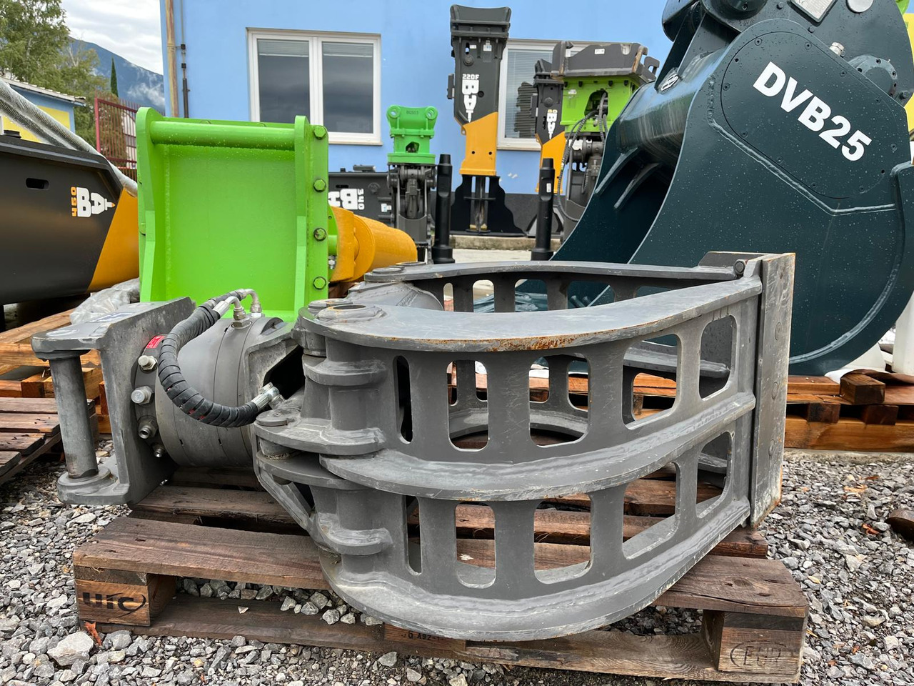 Balavto stone grapple BG08 with rotator - Grajfer za Bager: slika Balavto stone grapple BG08 with rotator - Grajfer za Bager Balavto stone grapple BG08 with rotator - Grajfer za Bager: slika Balavto stone grapple BG08 with rotator - Grajfer za Bager