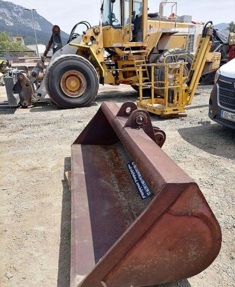 Ditch cleaning bucket 2600 mm S1 - Korpa: slika Ditch cleaning bucket 2600 mm S1 - Korpa Ditch cleaning bucket 2600 mm S1 - Korpa: slika Ditch cleaning bucket 2600 mm S1 - Korpa