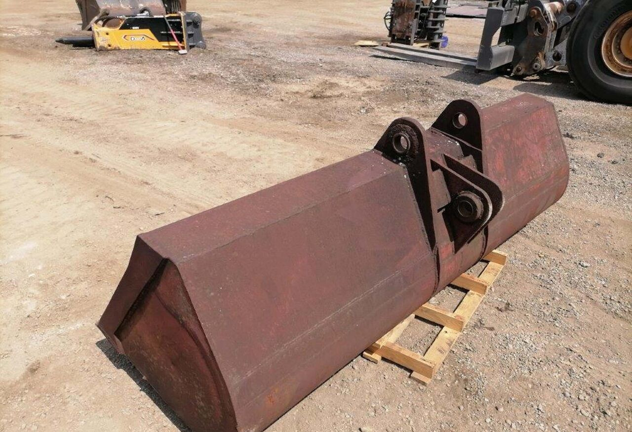 Ditch cleaning bucket 2600 mm S1 - Korpa: slika Ditch cleaning bucket 2600 mm S1 - Korpa Ditch cleaning bucket 2600 mm S1 - Korpa: slika Ditch cleaning bucket 2600 mm S1 - Korpa