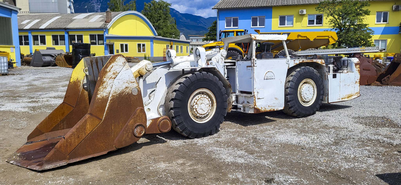 GHH LF-6.1 - Stroj za bušenje tunela: slika GHH LF-6.1 - Stroj za bušenje tunela GHH LF-6.1 - Stroj za bušenje tunela: slika GHH LF-6.1 - Stroj za bušenje tunela