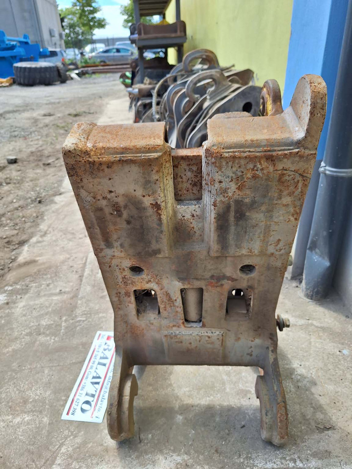 Hydraulic Volvo S2 - Brza spojka za Građevinski strojevi: slika Hydraulic Volvo S2 - Brza spojka za Građevinski strojevi Hydraulic Volvo S2 - Brza spojka za Građevinski strojevi: slika Hydraulic Volvo S2 - Brza spojka za Građevinski strojevi